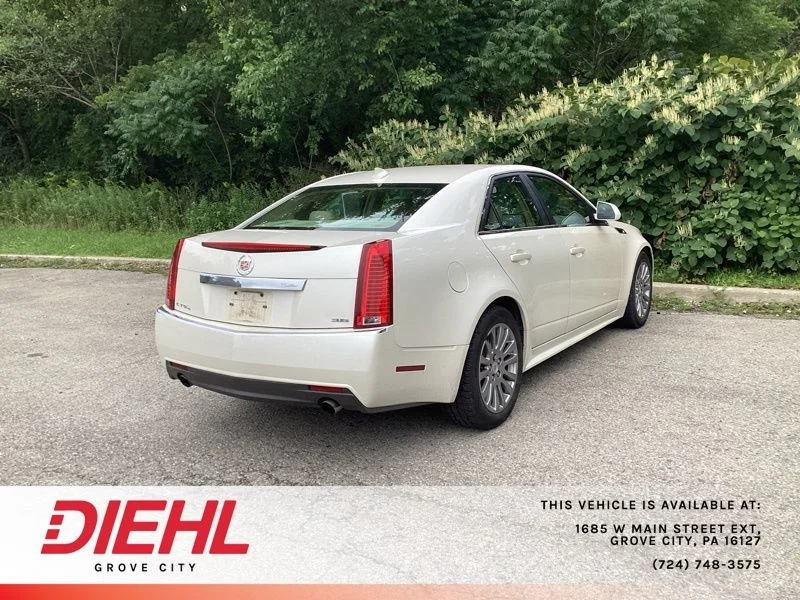Used 2012 White Cadillac Performance image 7