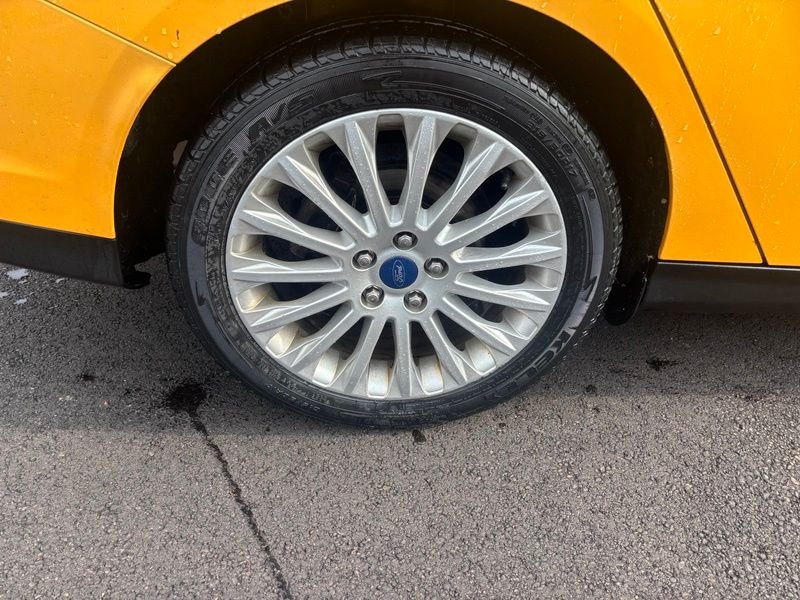 Used 2012 Yellow Ford Titanium image 13