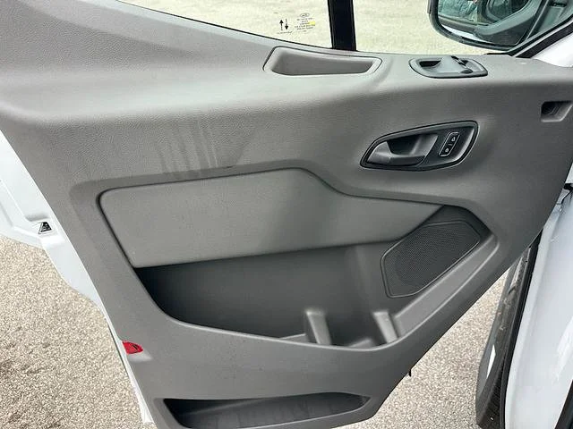 New 2027 Oxford White Ford Cargo Van image 16