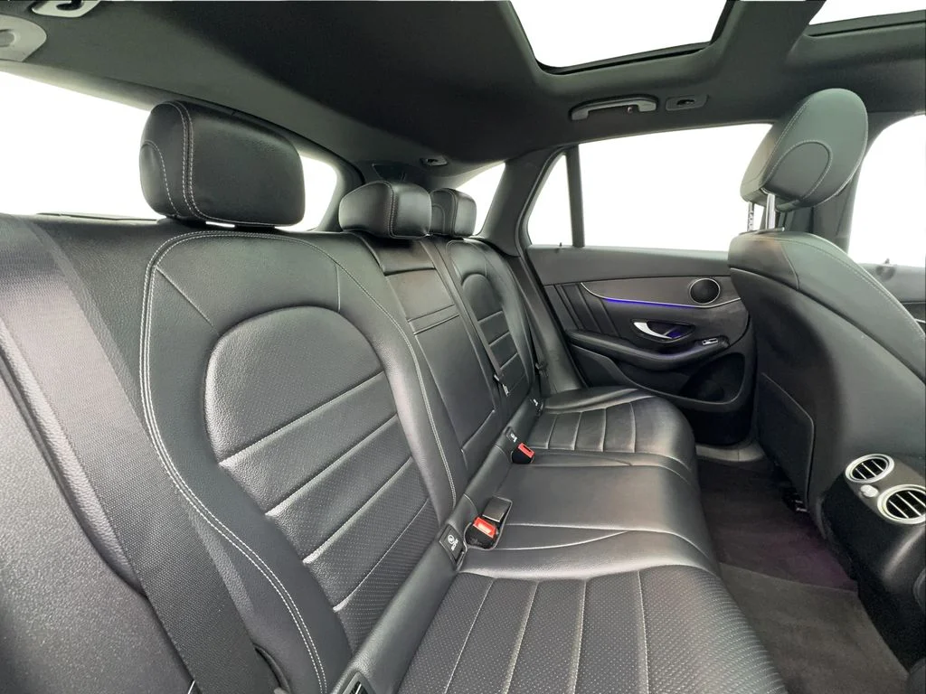Used 2022 Black Mercedes-Benz GLC 300 image 25