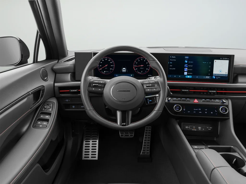 Used 2024 Black Hyundai SEL image 36