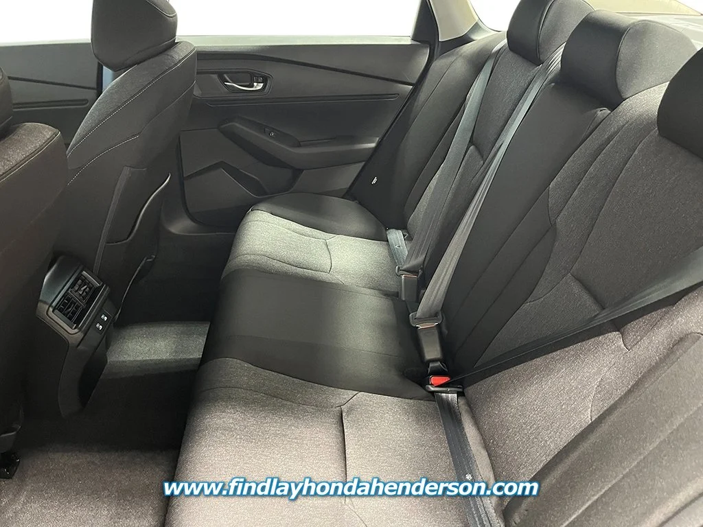 New 2026 Solar Silver Metallic Honda SE image 24