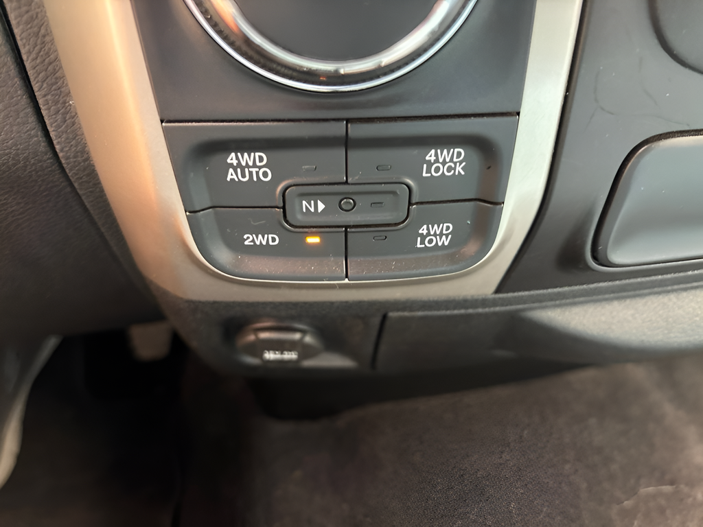 Certified Used 2019 Red Ram Big Horn image 32