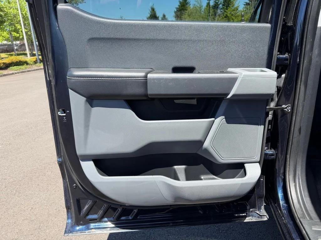 Used 2023 Blue Metallic Ford XLT image 29