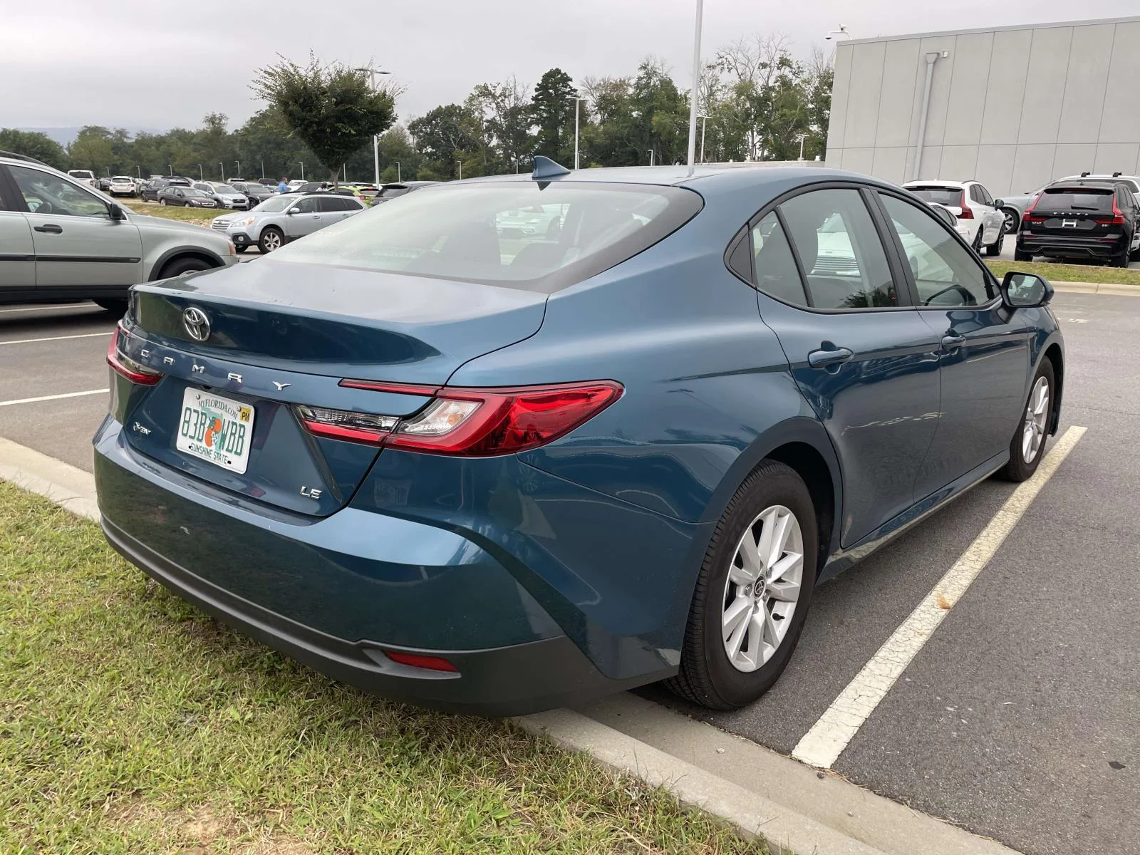Used 2026 Ocean Gem Toyota LE image 4