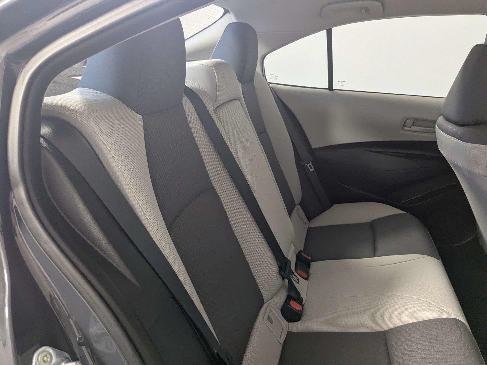 Used 2025 Underground Toyota LE image 28