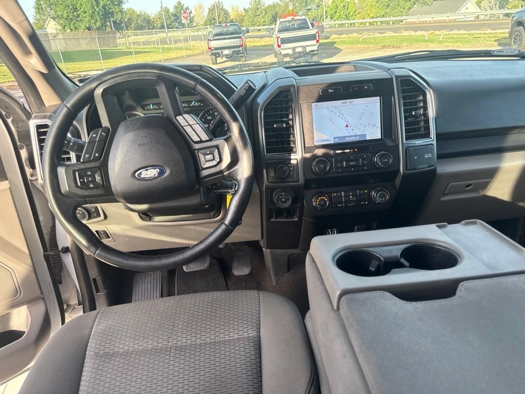 Used 2019 Oxford White Ford XLT image 21