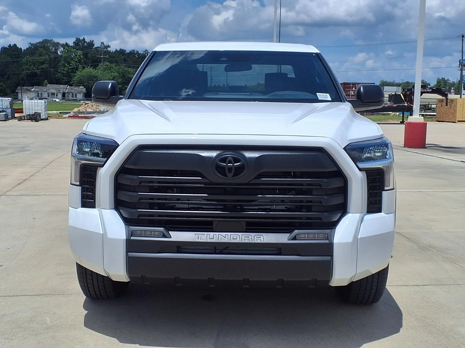 New 2026 White Toyota SR5 image 4