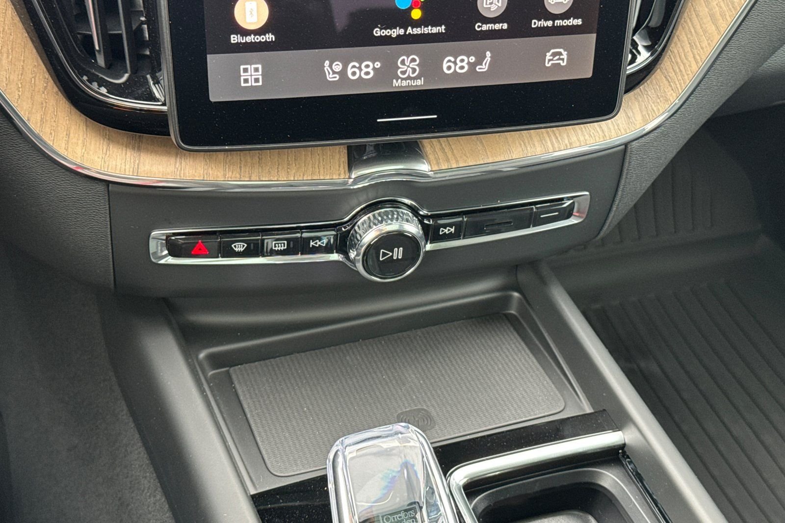 2026 Volvo XC60 Plus - Photo 20