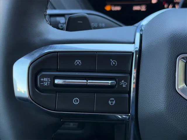 2026 GMC Yukon XL Denali - Photo 33