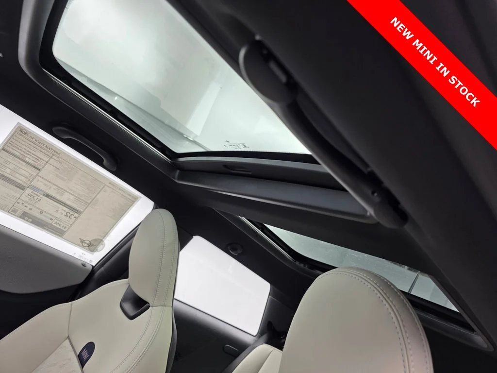 2026 MINI Hardtop 2 Door - Photo 9