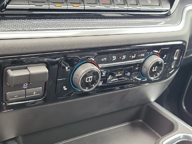 2025 Chevrolet Silverado 1500 RST - Photo 30