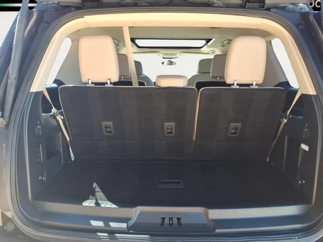 Used 2024  Ford Limited image 32