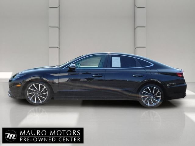 Used 2020 Black Hyundai Limited image 7