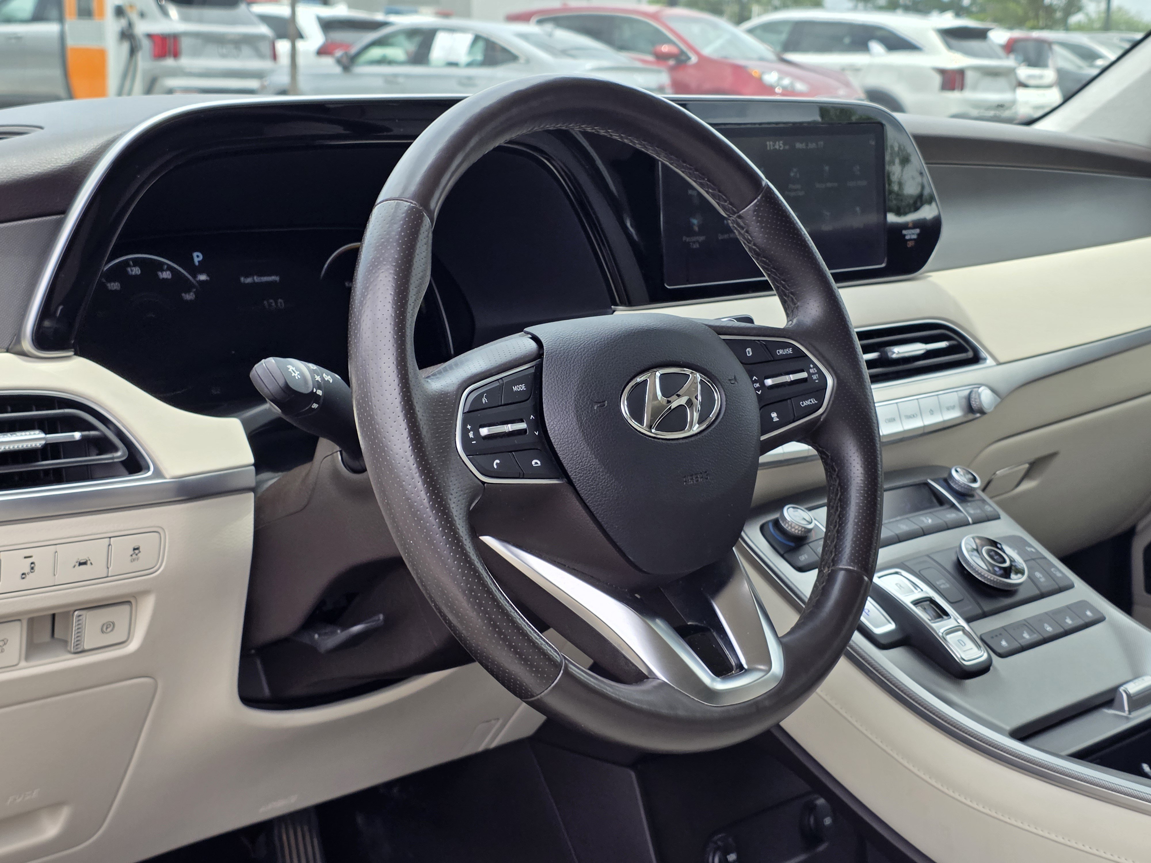 Used 2020 Hyper White Hyundai Limited image 27