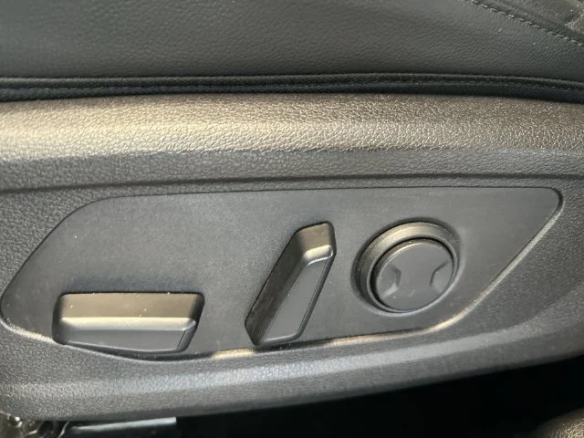 Used 2023 Blue Kia X-Line image 23