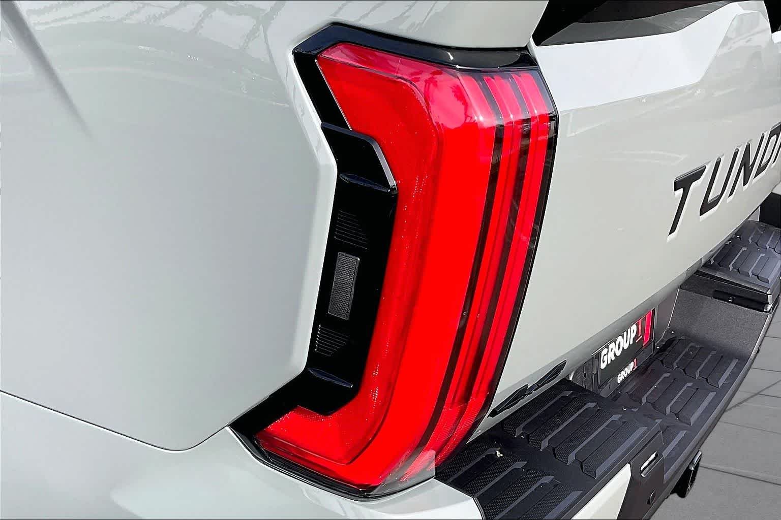 2026 Toyota Tundra Platinum - Photo 14