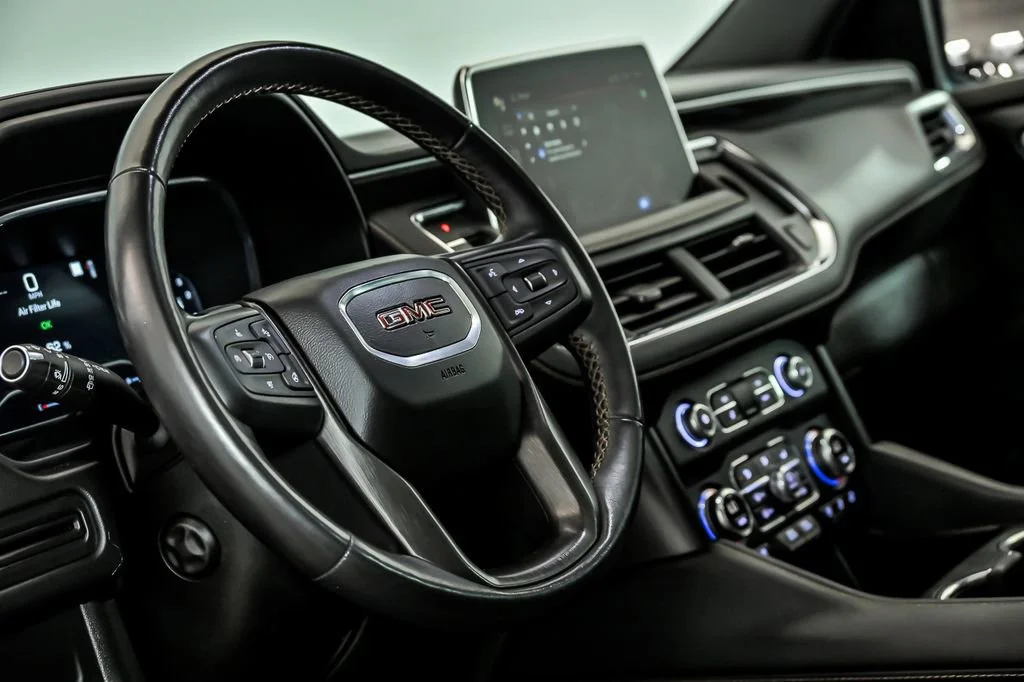 2022 GMC Yukon XL AT4 - Photo 17