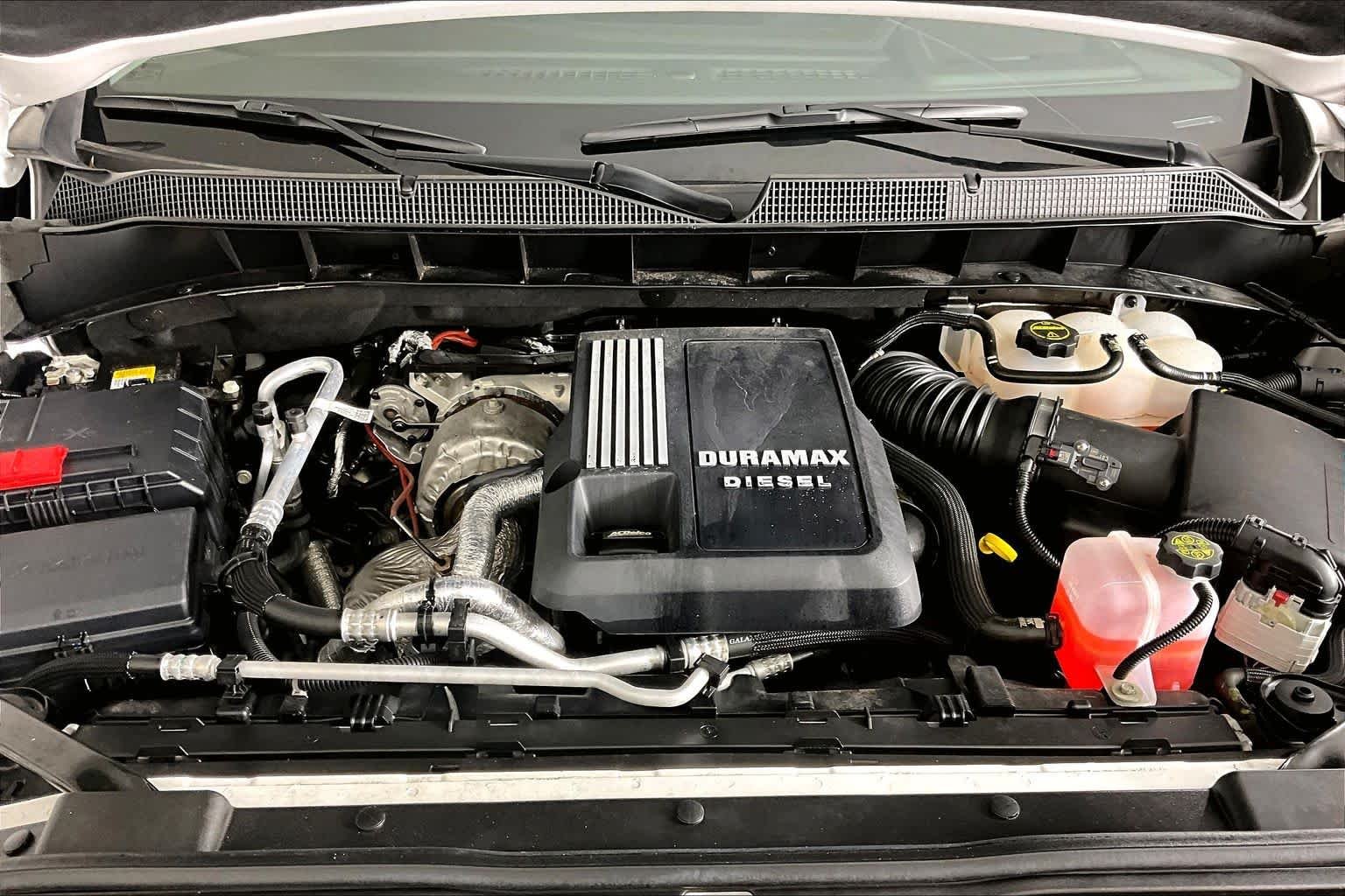 2025 Chevrolet Silverado 1500 LT - Photo 31