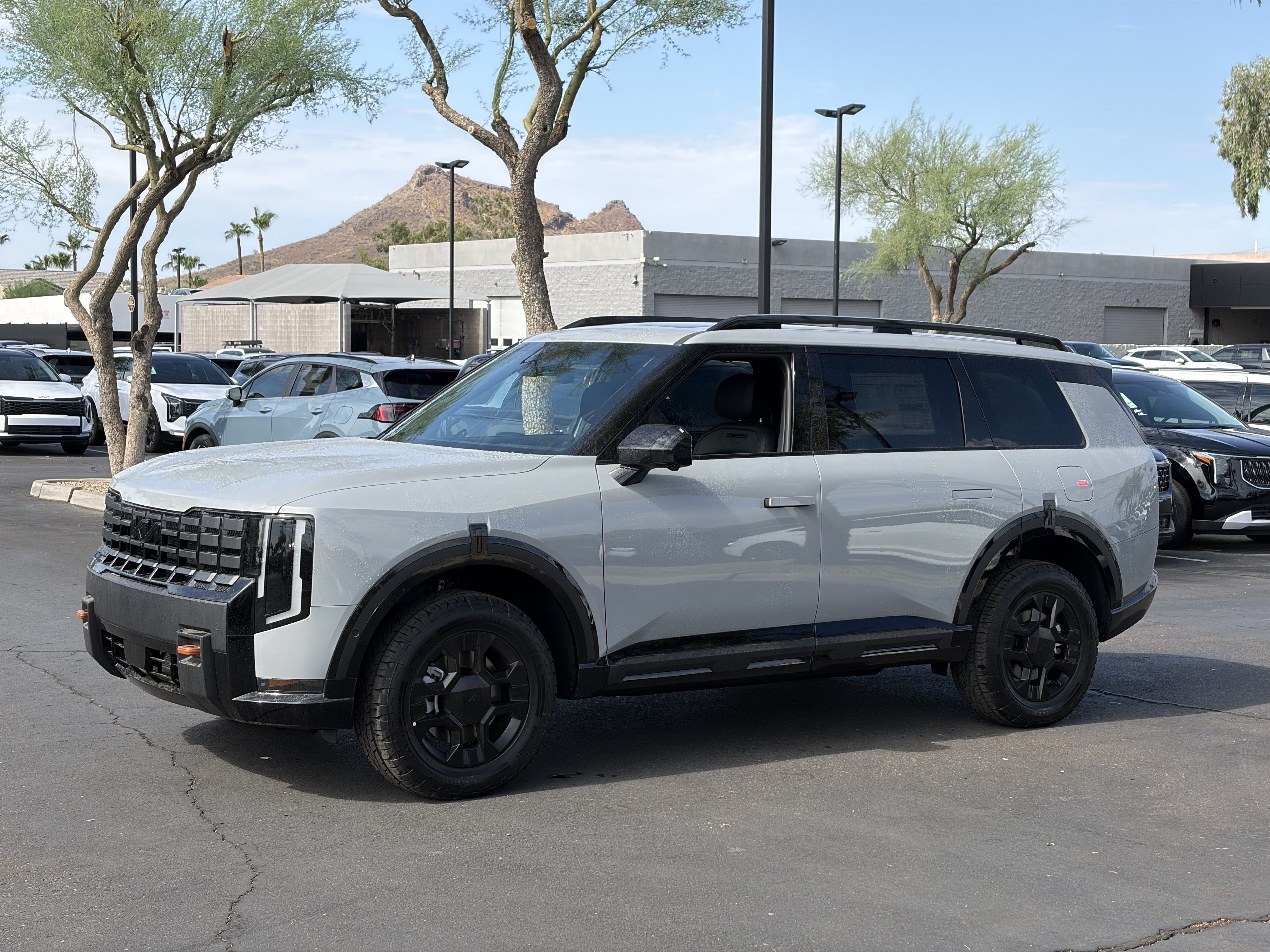 New 2027 Wolf Gray Kia X-PRO SX image 6