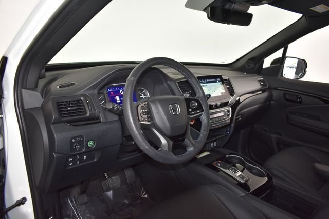 Used 2023  Honda Elite image 31