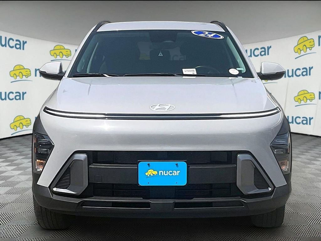 Used 2024 Gray Hyundai SEL image 2