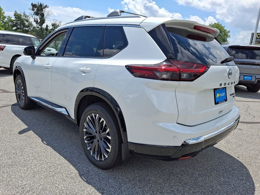 New 2026 Everest White Pearl TriCoat Nissan Platinum image 3