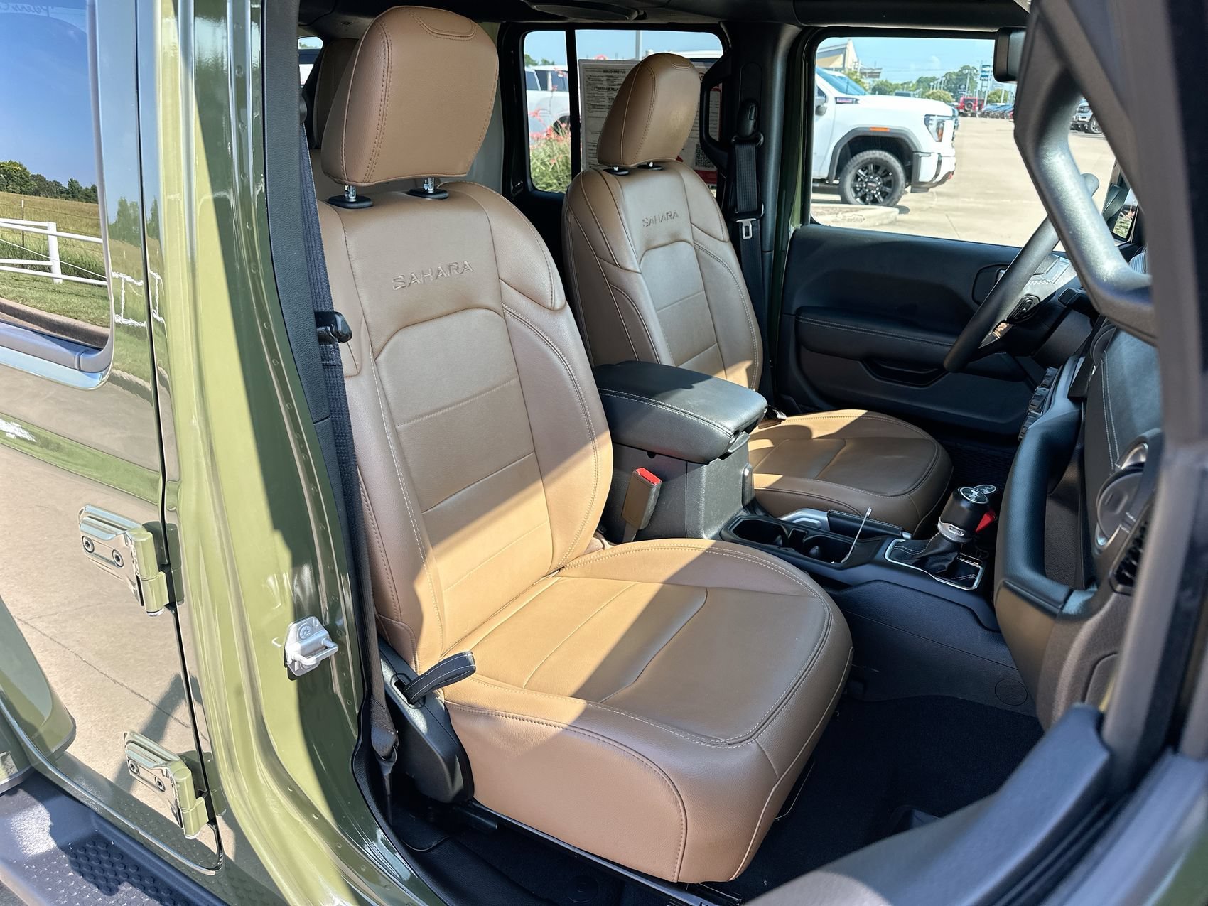 Used 2023 Sarge Green Clearcoat Jeep Sahara image 26