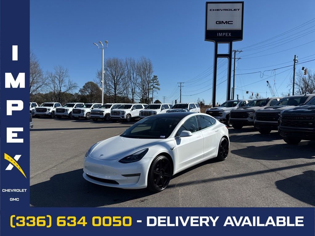 White 2020 Tesla Model 3 Long Range AWD Sedan All-Wheel Drive