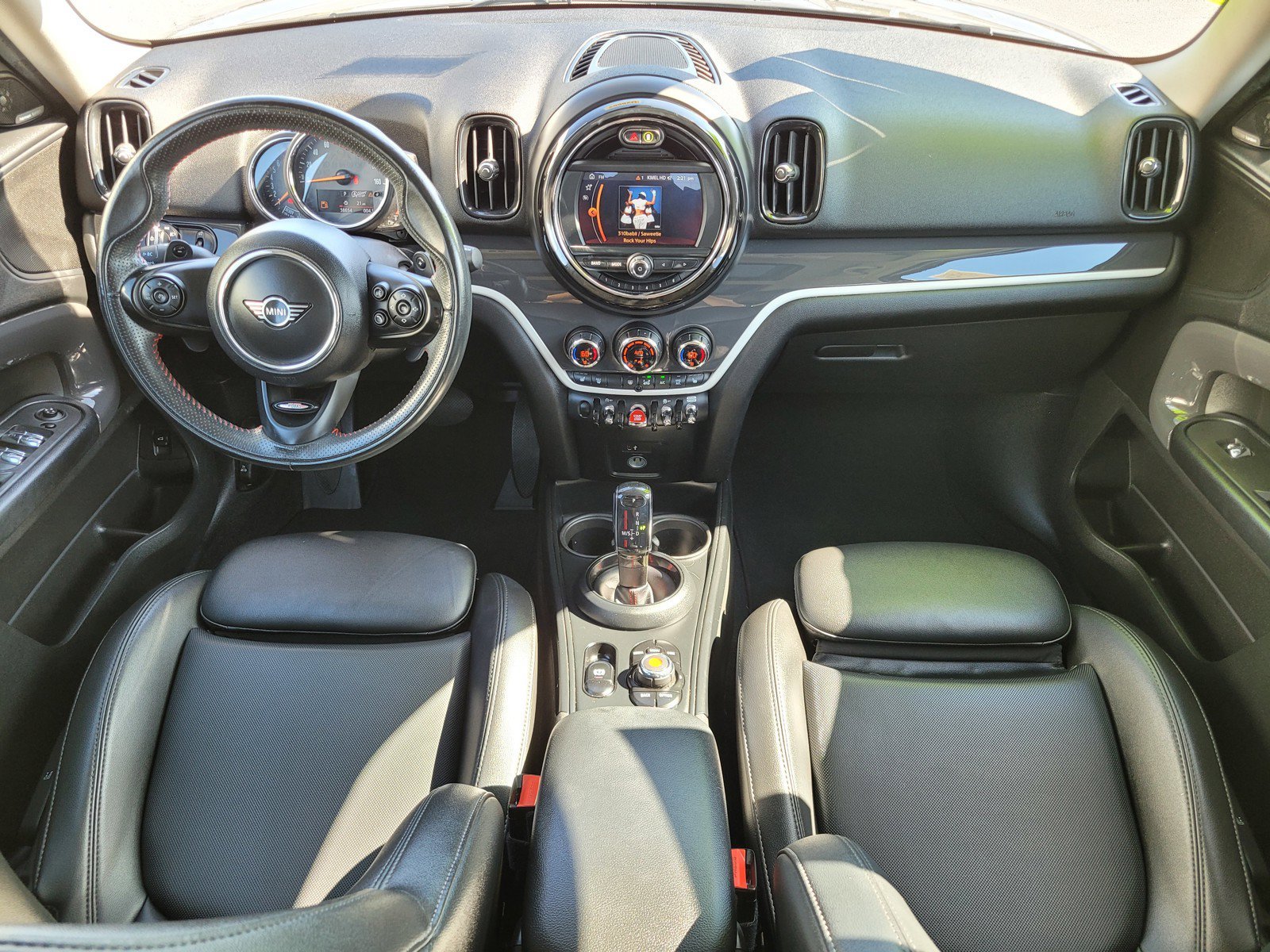 Used 2020  MINI Cooper S image 14