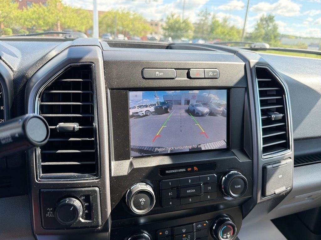 Used 2020 Gray Ford XLT image 24