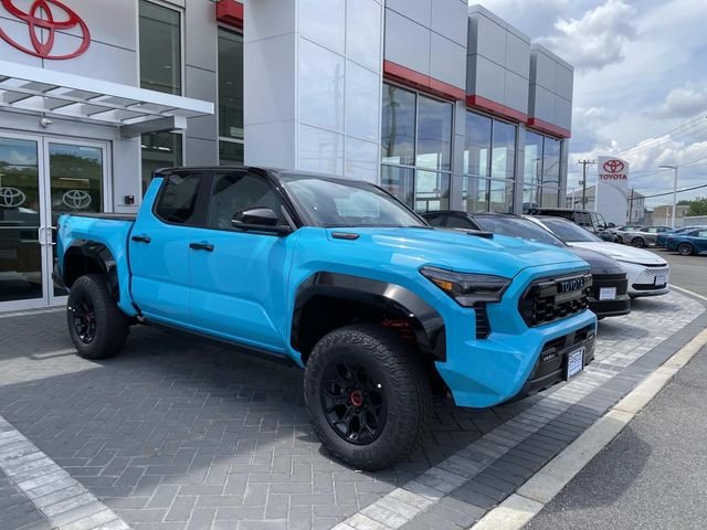 2026 Toyota Tacoma i-FORCE MAX TRD Pro