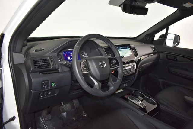 Used 2023  Honda Elite image 31