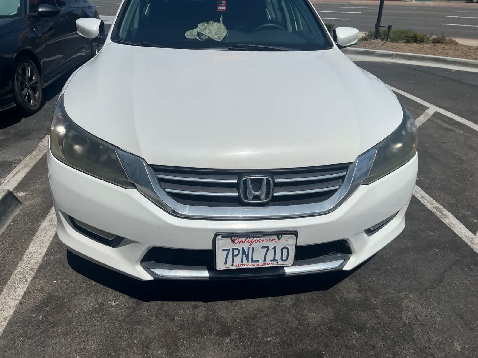 Used 2015 White Honda Sport image 2