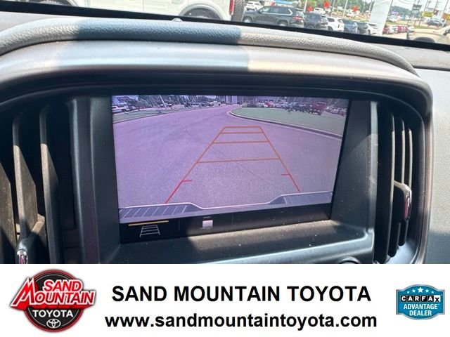 Used 2020 White Chevrolet Z71 image 24