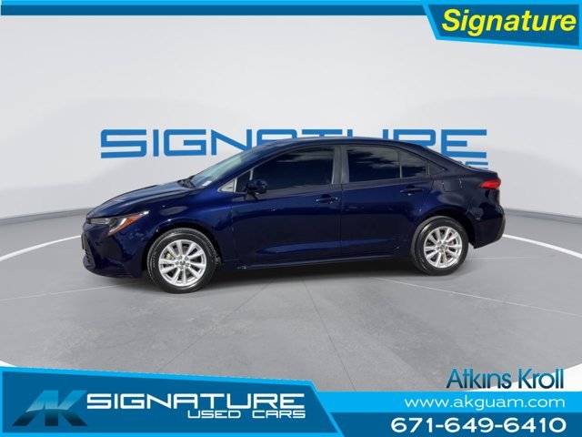 Used 2023 Blue Toyota LE image 6