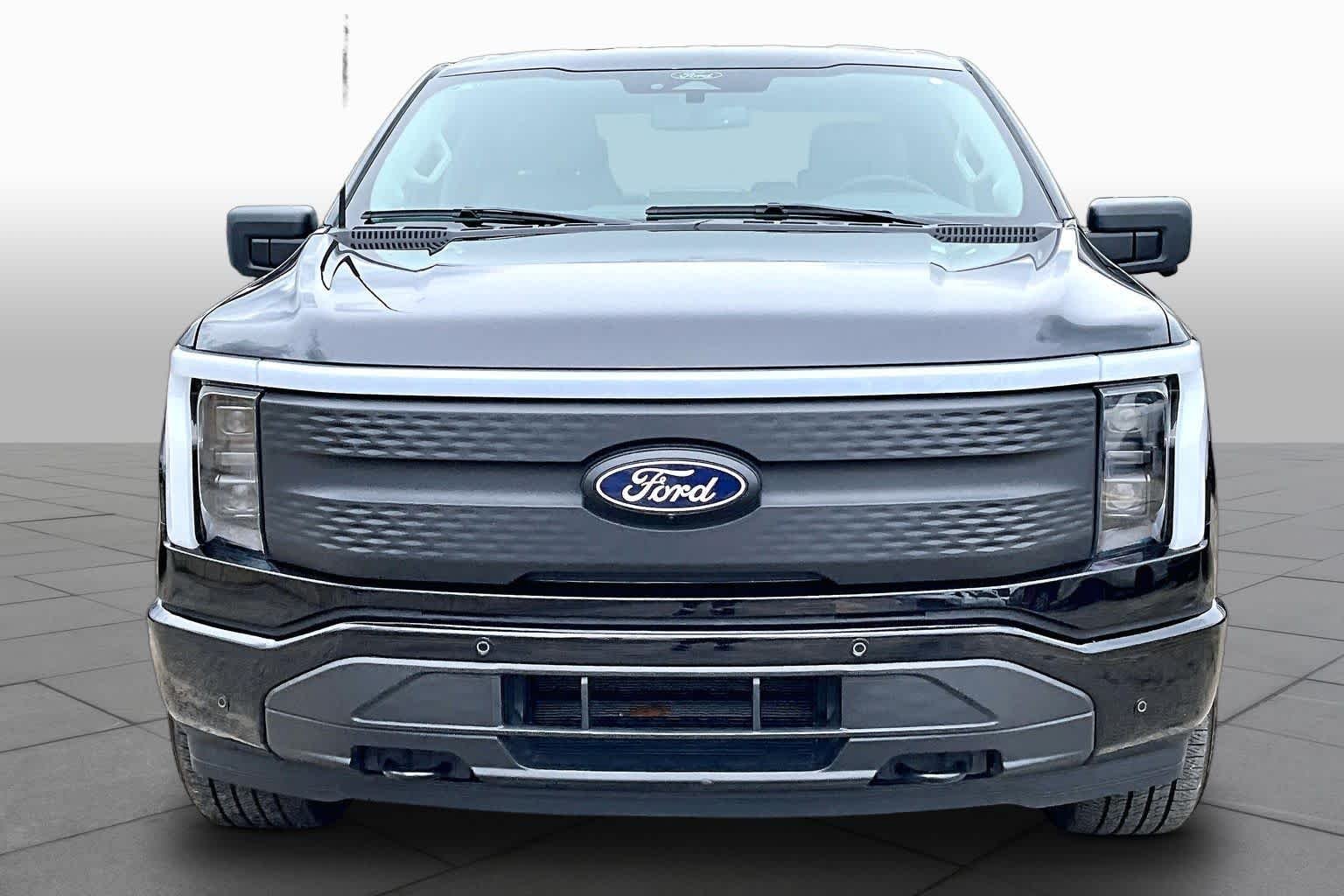 Used 2025 Agate Black Metallic Ford Flash image 5