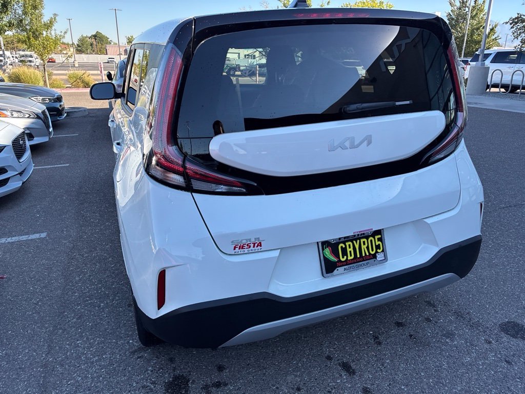 Used 2025 White Kia LX image 21
