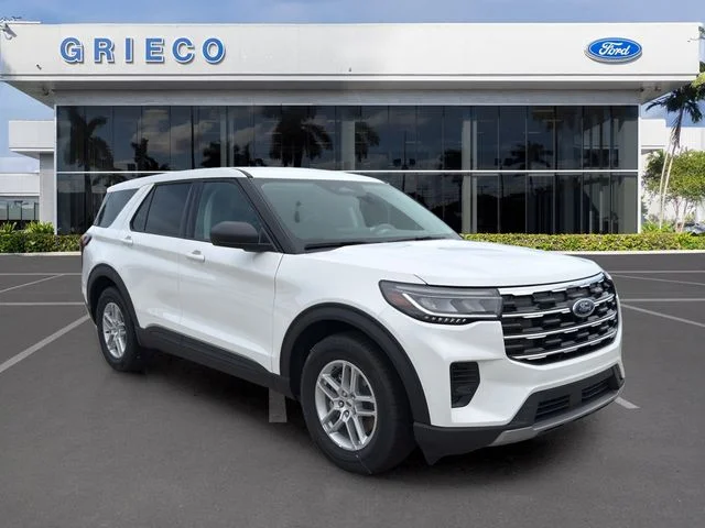 New 2026 Star White Metallic Tri-Coat Ford Active 100A image 1