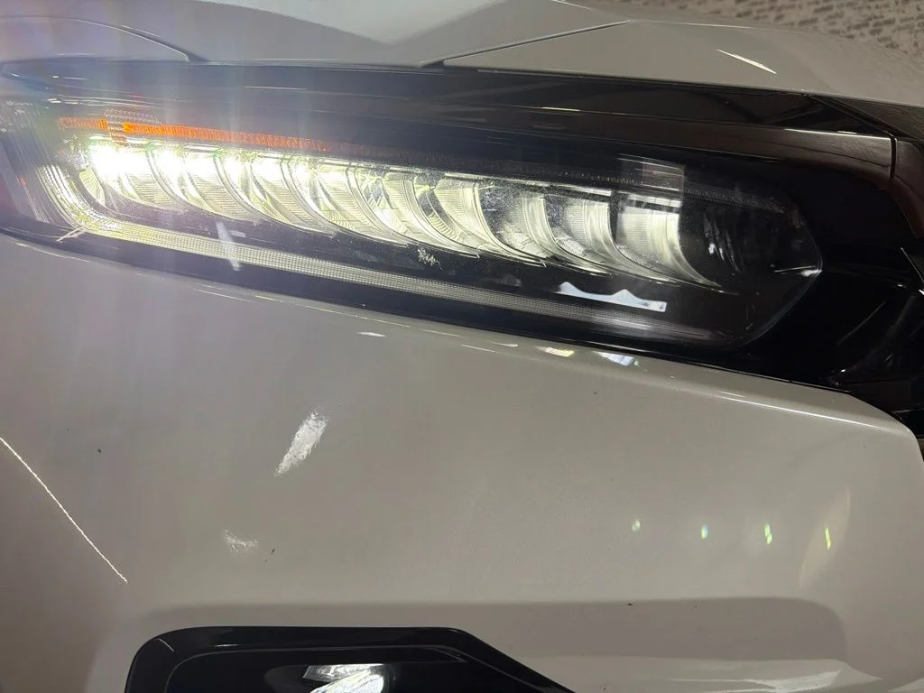 Used 2022 Platinum White Pearl Honda Sport image 9
