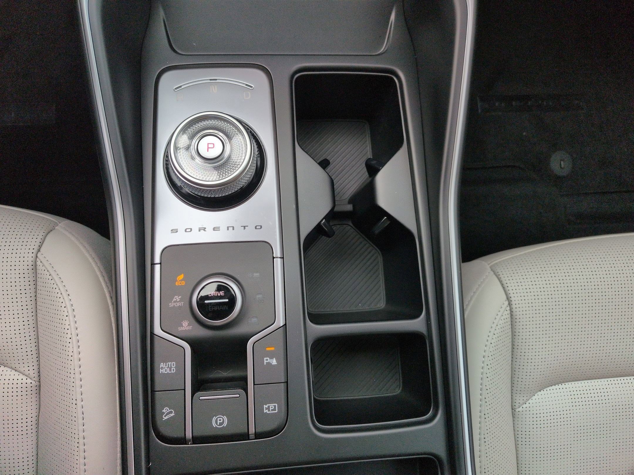 2026 Kia Sorento EX Hybrid - Photo 14