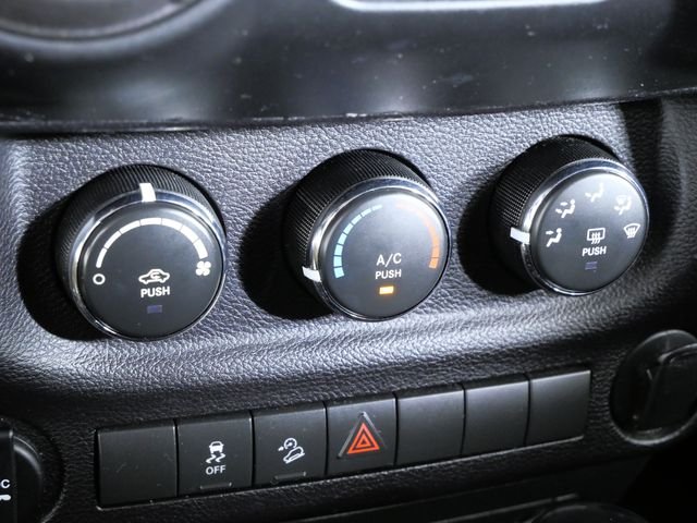 Used 2017 Black Jeep Unlimited Sport image 23
