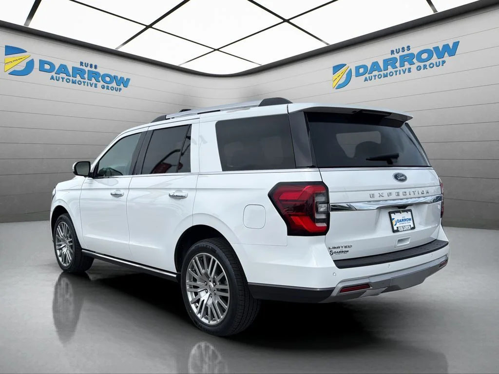 Used 2024 White Ford Limited image 3