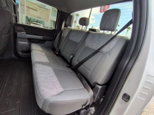 New 2026 Oxford White Ford F-250® XLT image 14