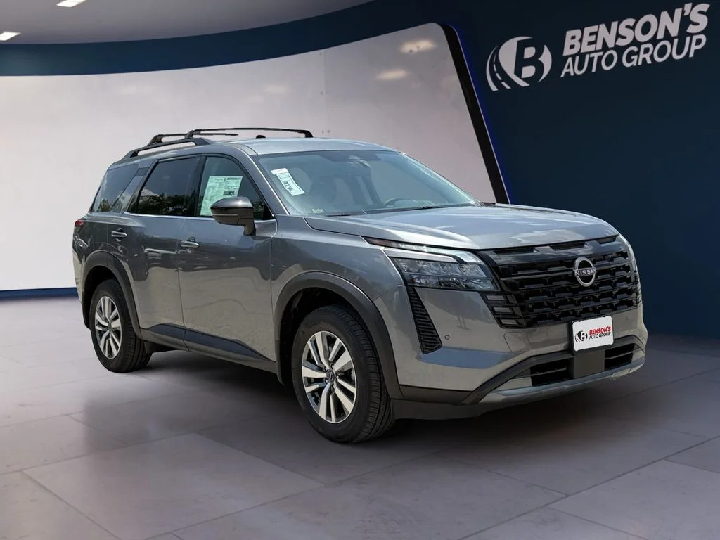 New 2026 Gray Nissan SL image 7