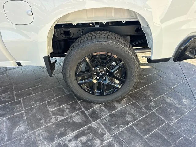 New 2026 White Chevrolet Custom Trail Boss image 7