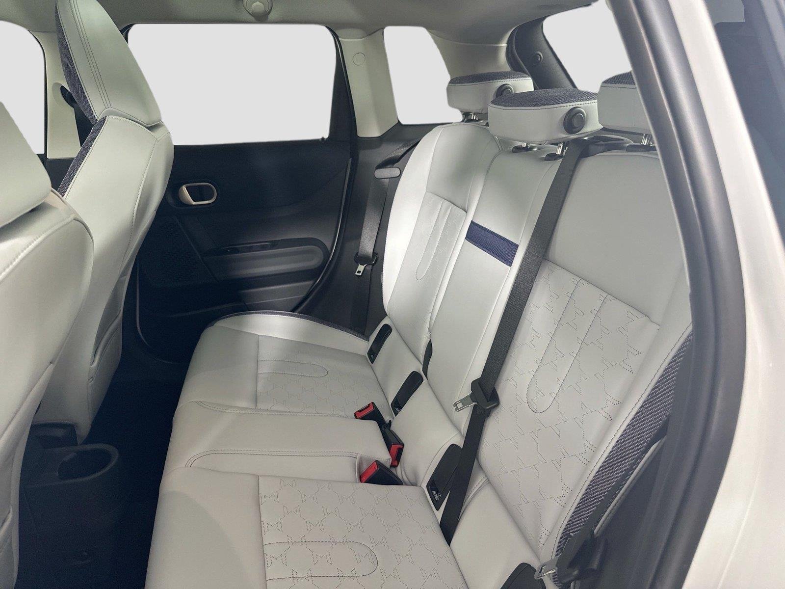 Certified Used 2025 Nanuq White Metallic MINI Cooper S image 24
