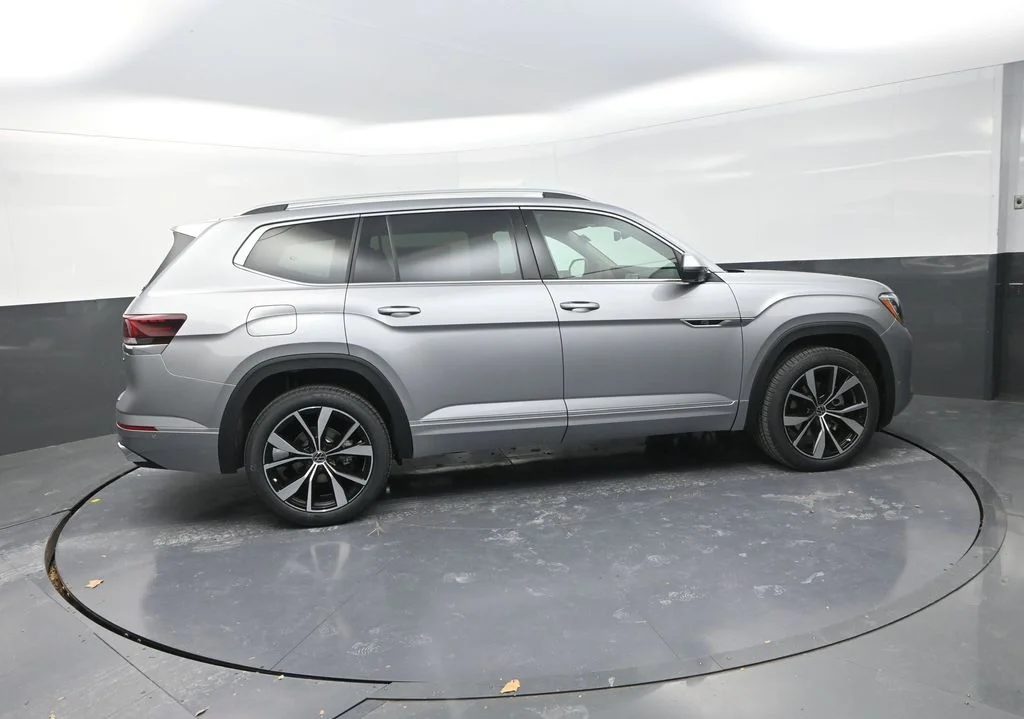 New 2026  Volkswagen 2.0T SEL Premium R-Line image 12