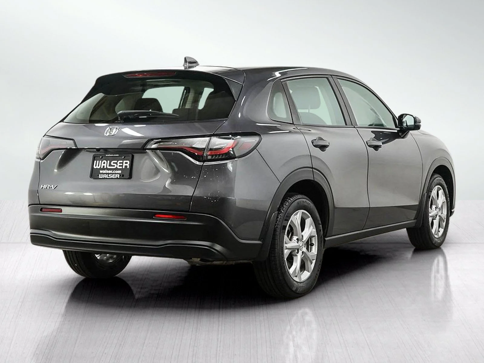 Used 2024  Honda 5D WAGON LX AWD image 5