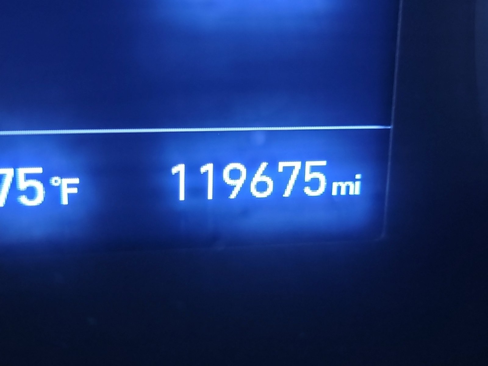 Used 2019 Coliseum Gray Hyundai SE image 18